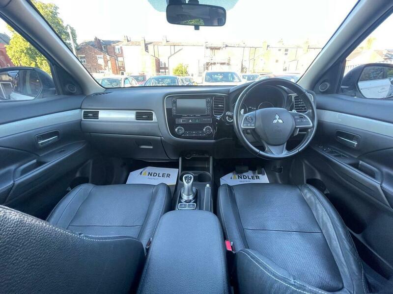2014 Mitsubishi Outlander image 51