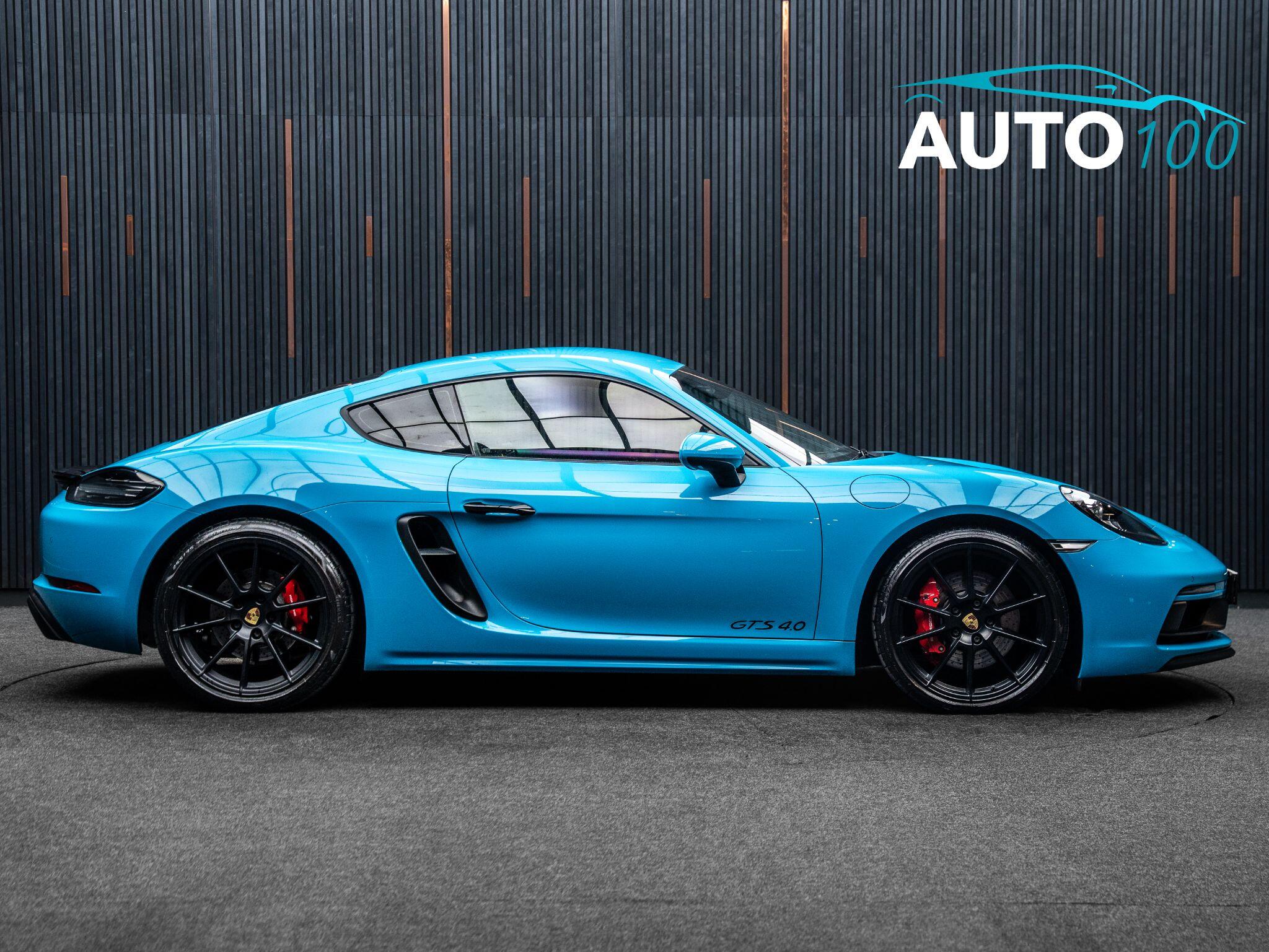 Porsche Cayman view 11