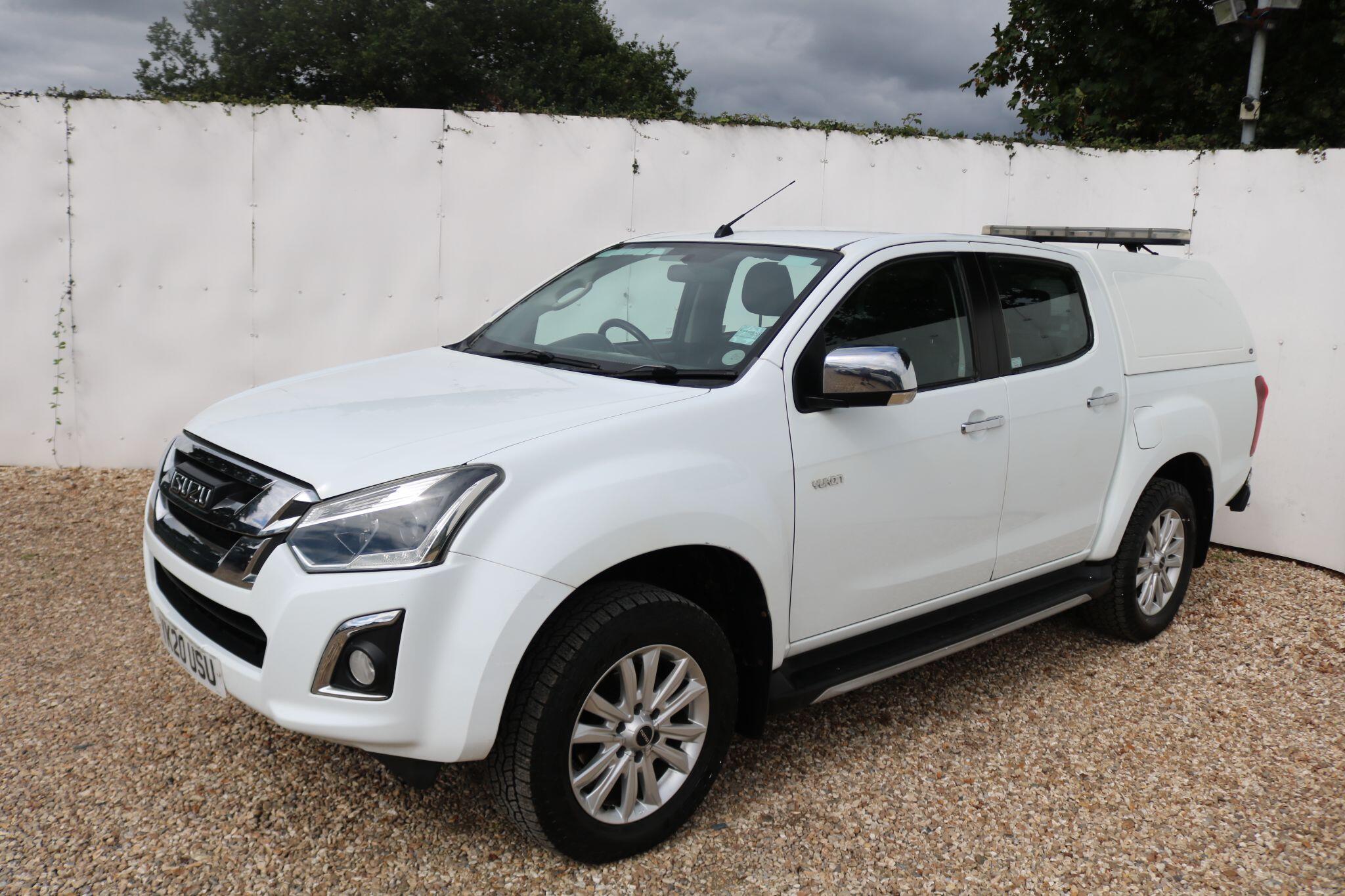 Isuzu D-Max view 17