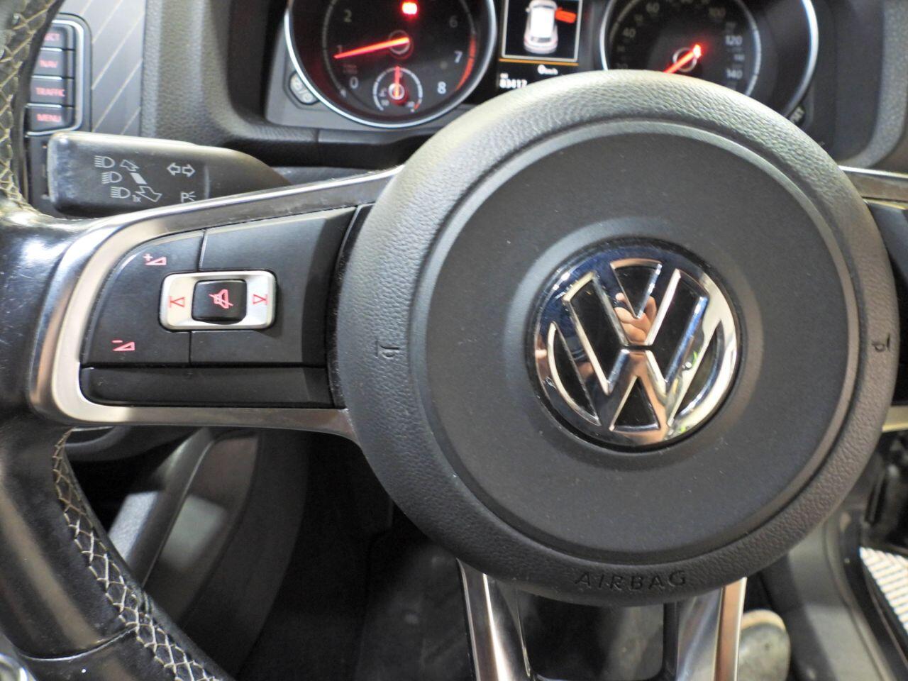 Volkswagen Scirocco view 28