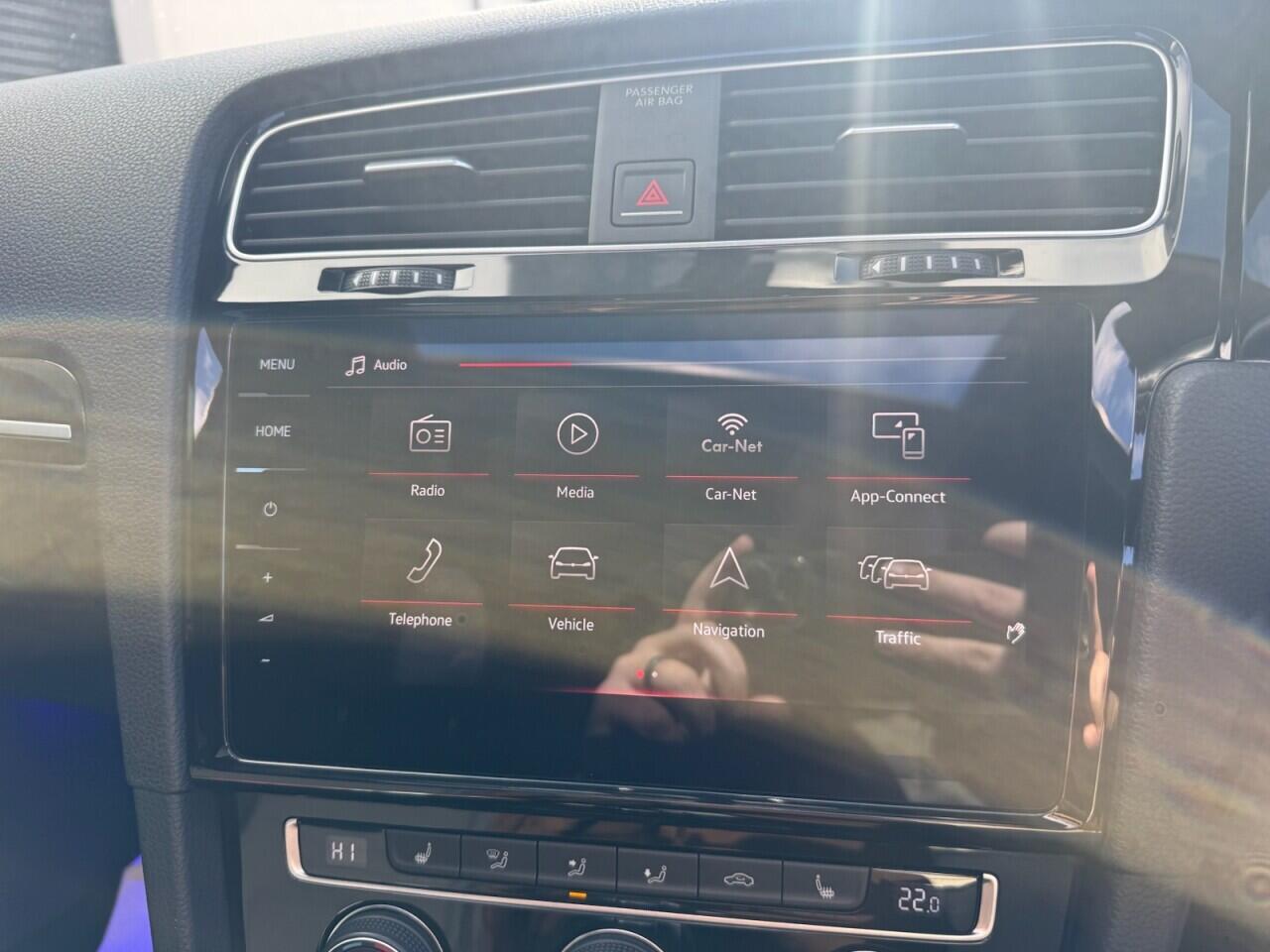 Volkswagen Golf view 18