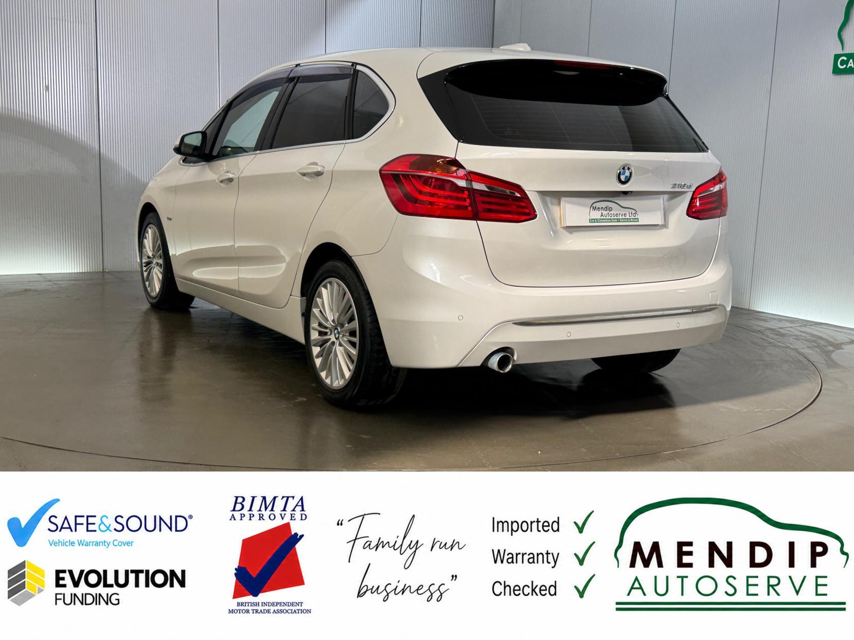 BMW 2 Series Active Tourer view 15