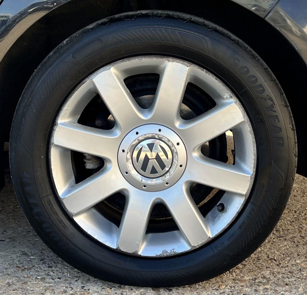 Volkswagen Golf view 13