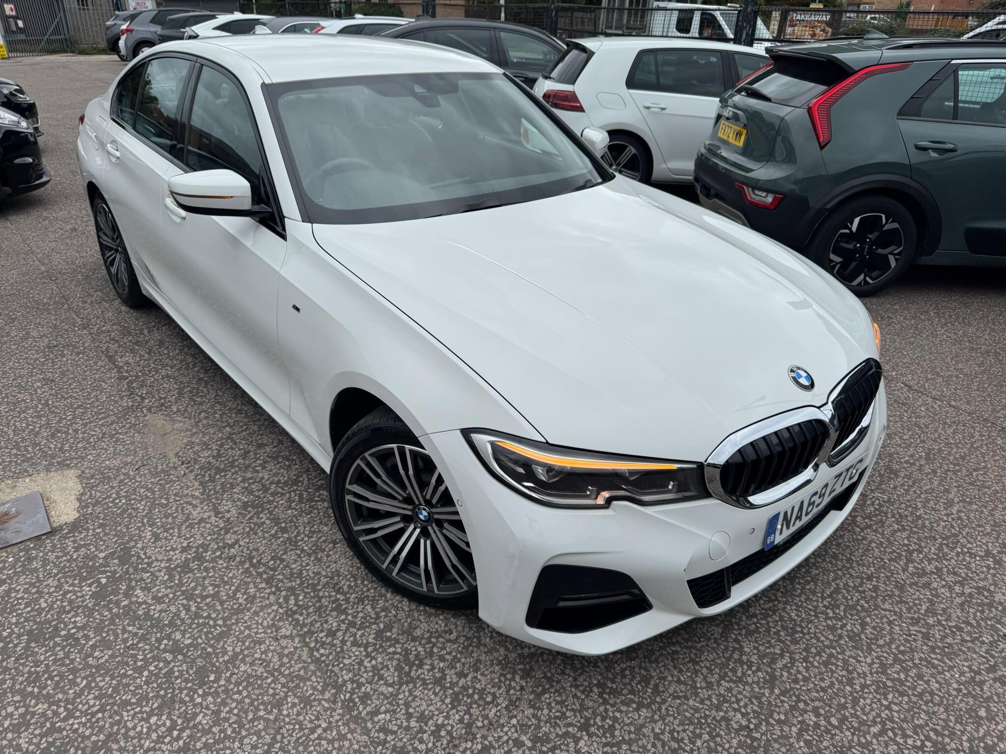 BMW 3 Series view 8