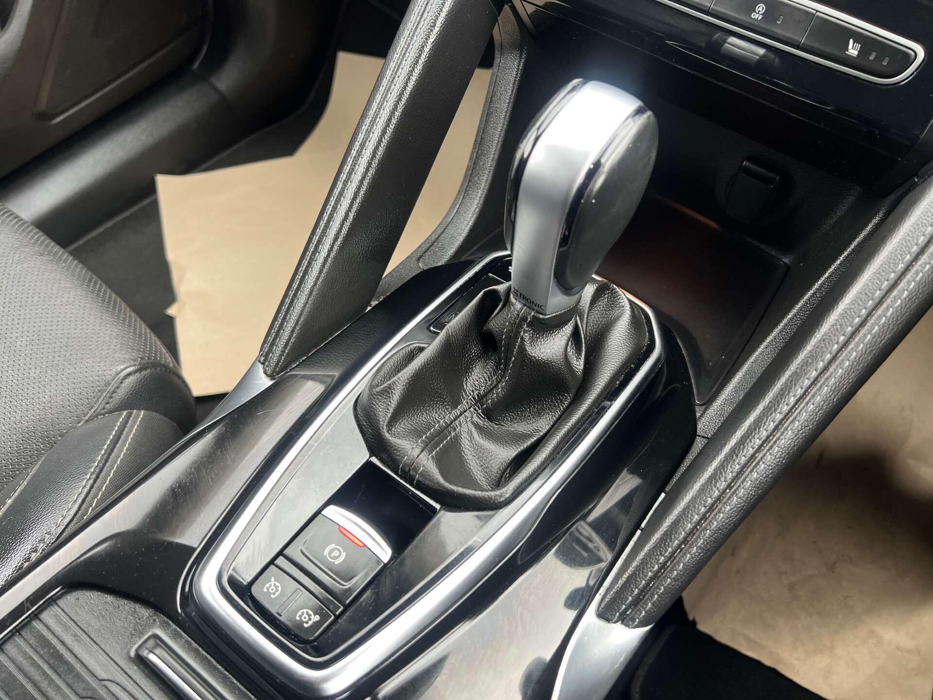 Renault Koleos view 22