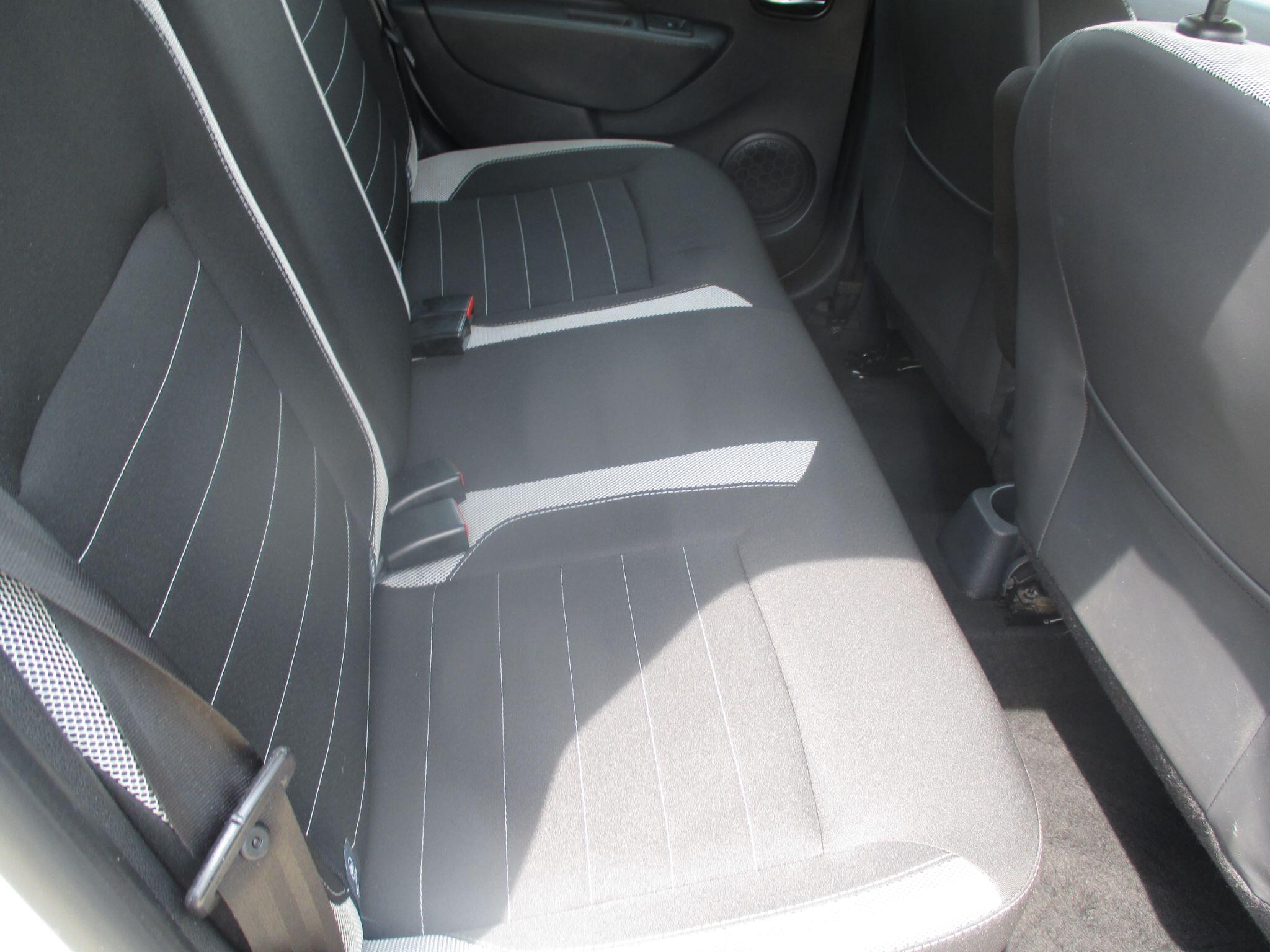 Dacia Logan MCV Stepway view 26