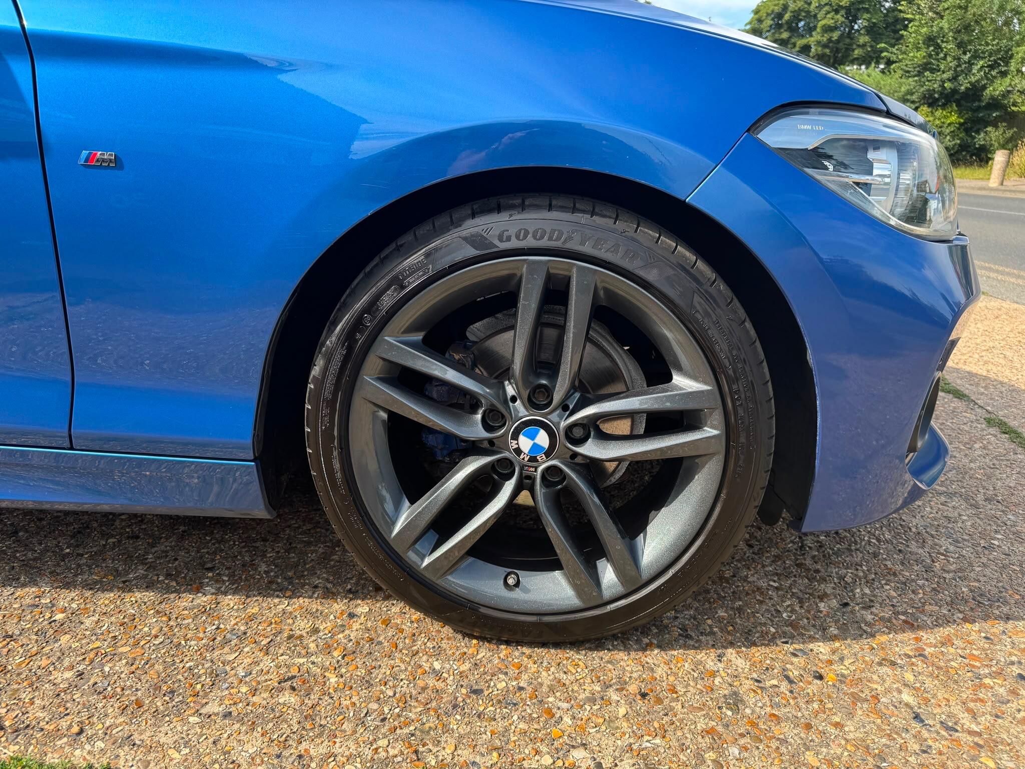 BMW 1 Series view 26