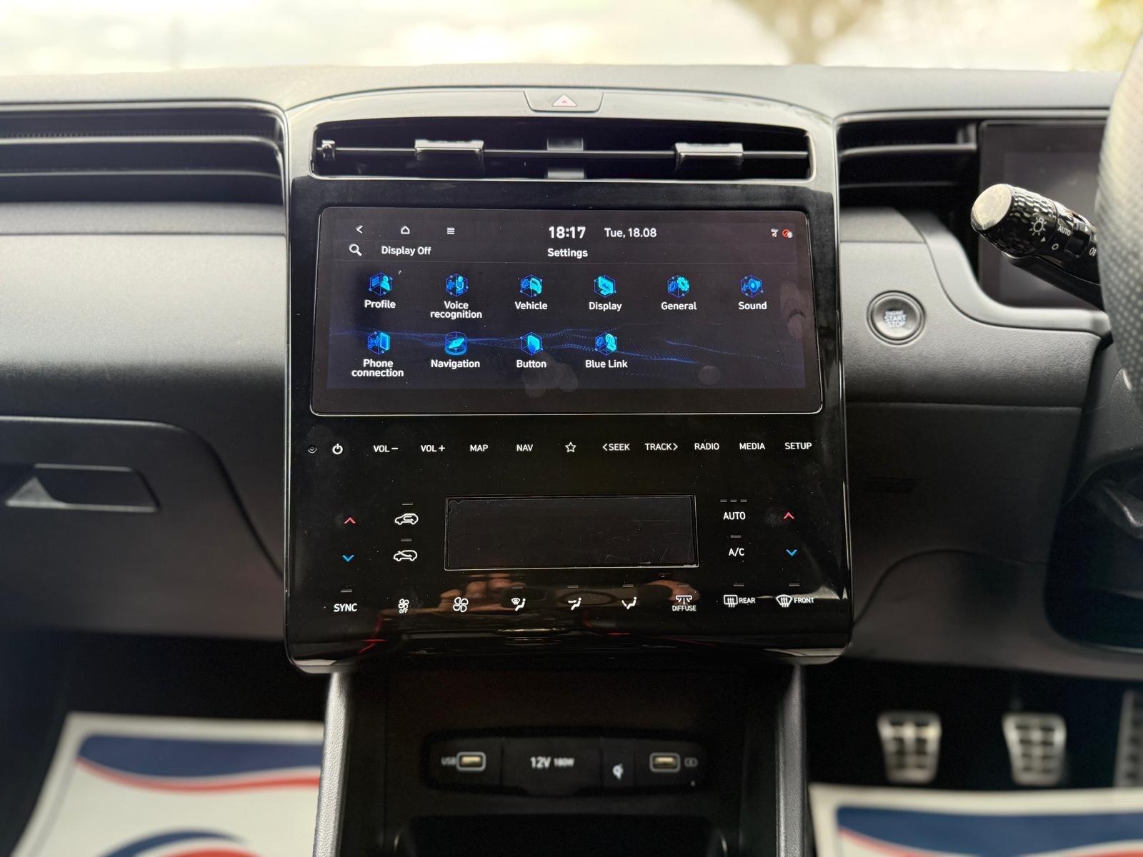 Hyundai Tucson view 50