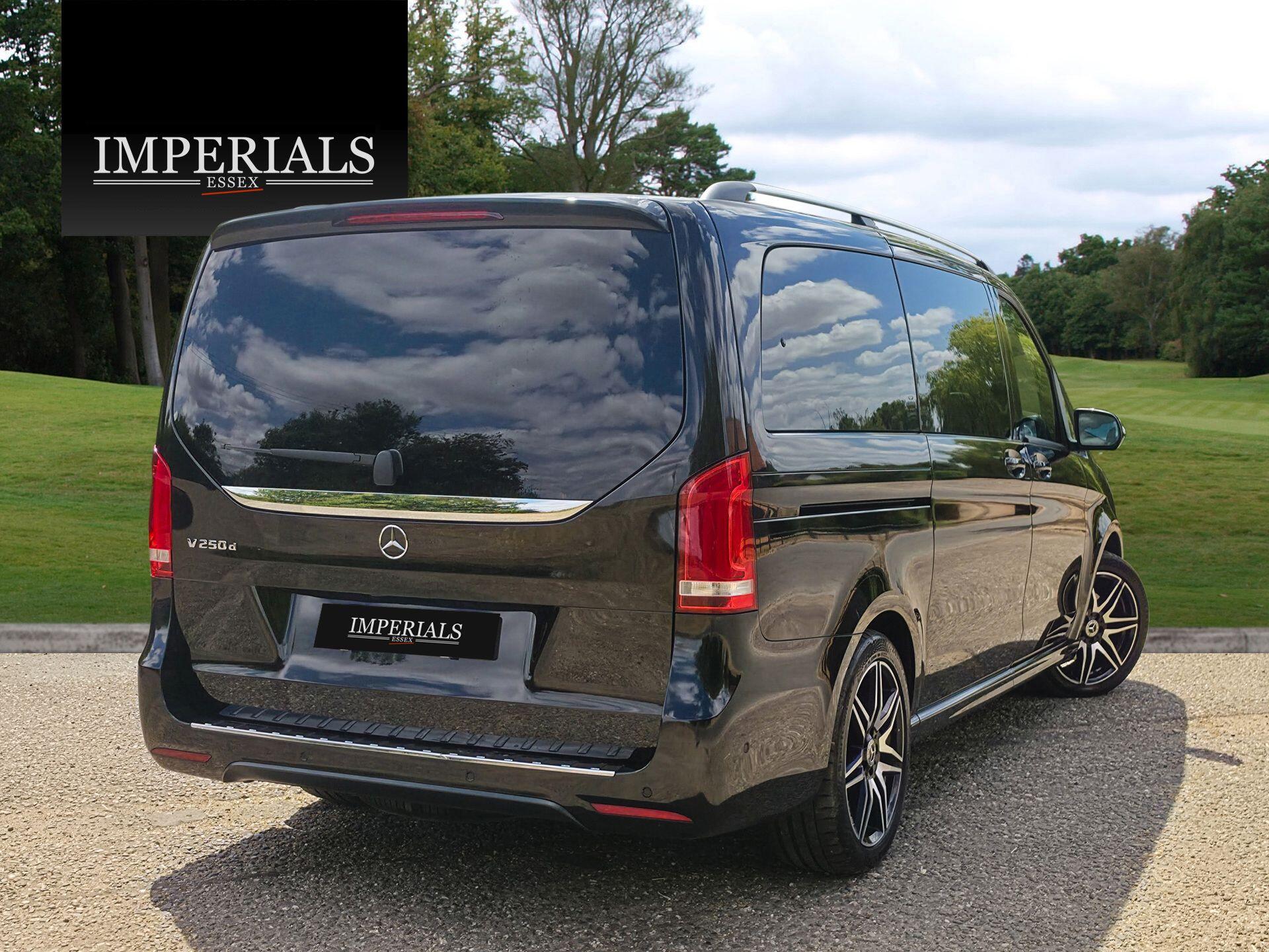 Mercedes-Benz V Class view 5