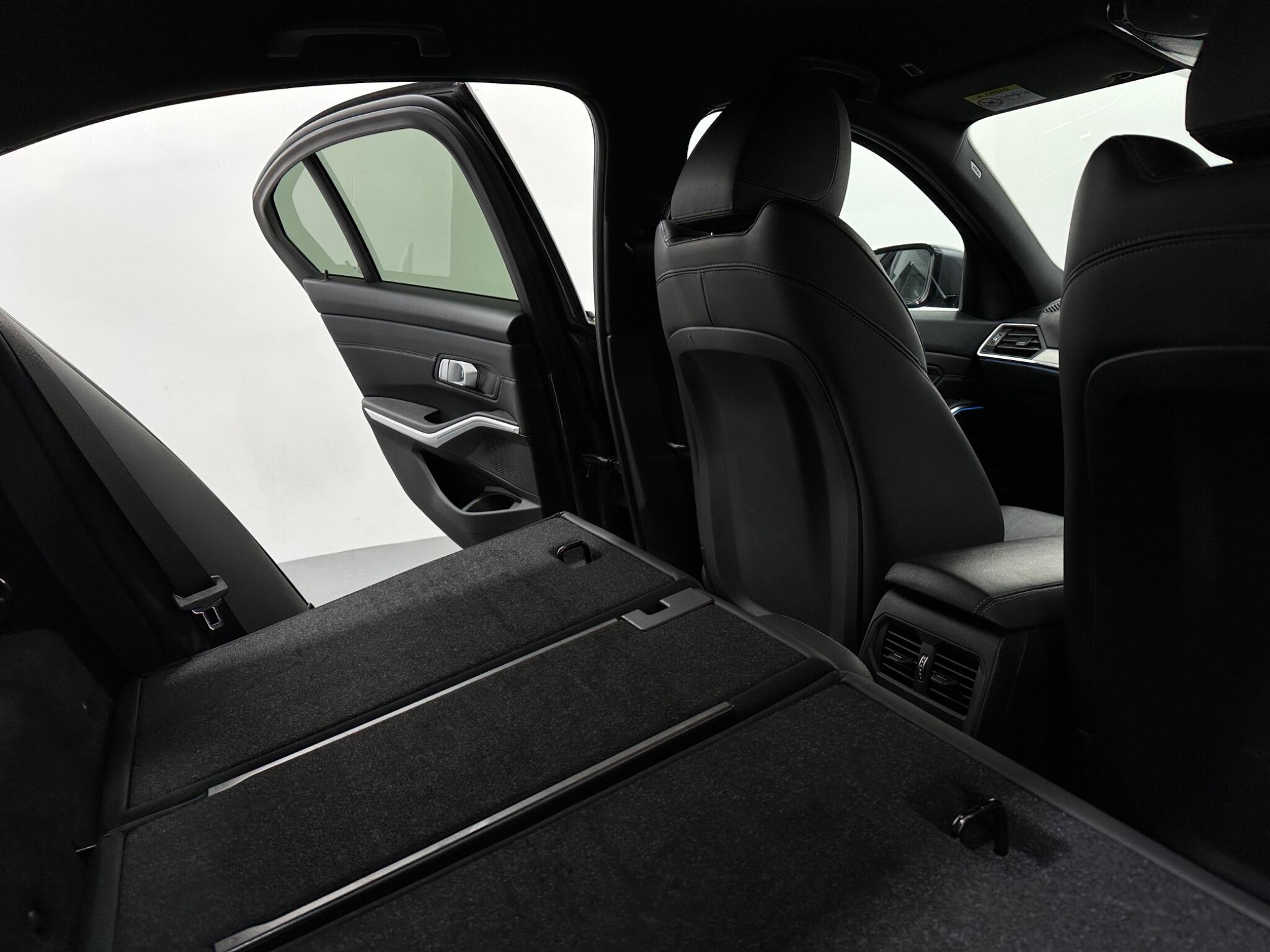 BMW 3 Series view 43