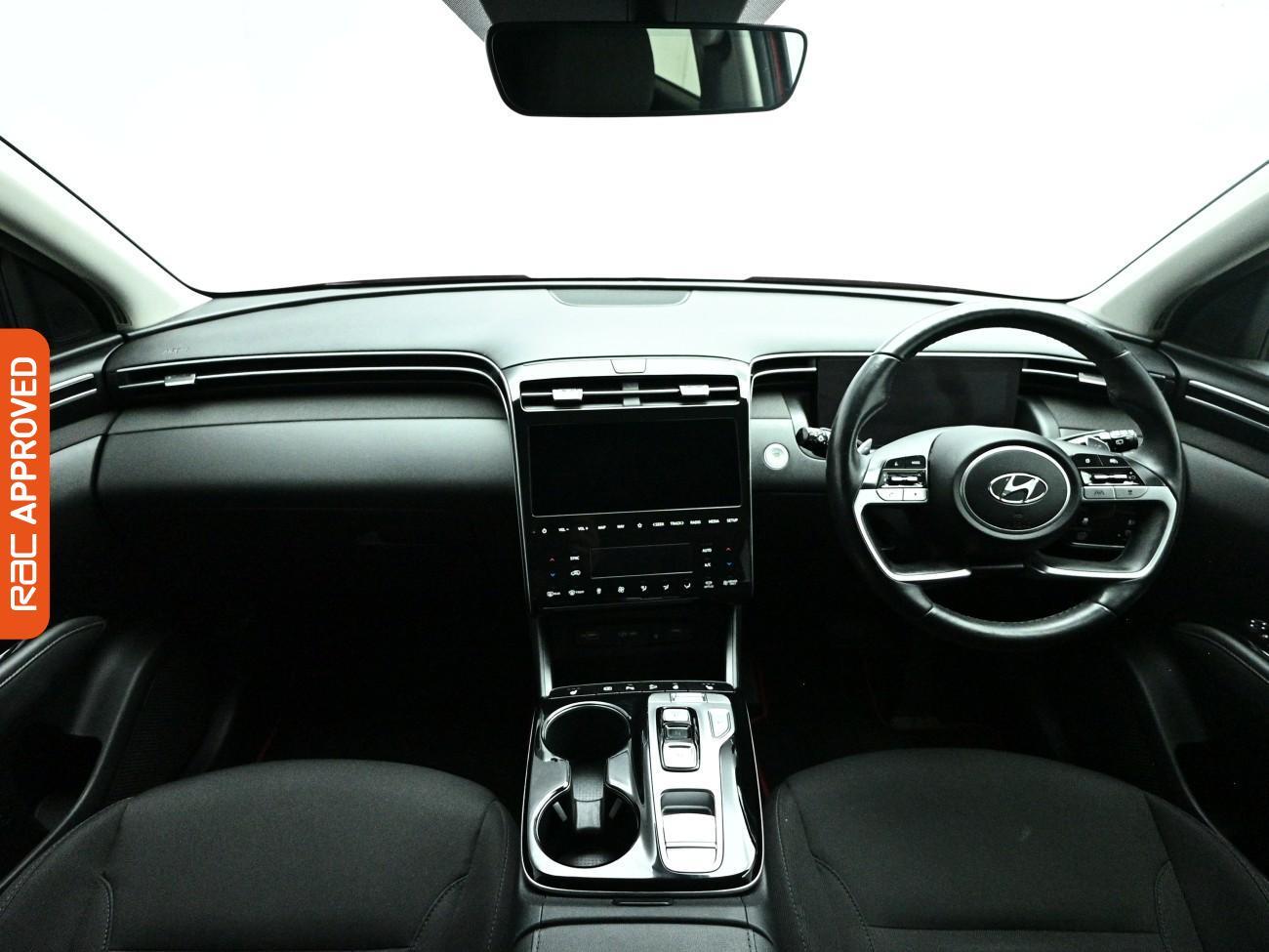 Hyundai Tucson view 2