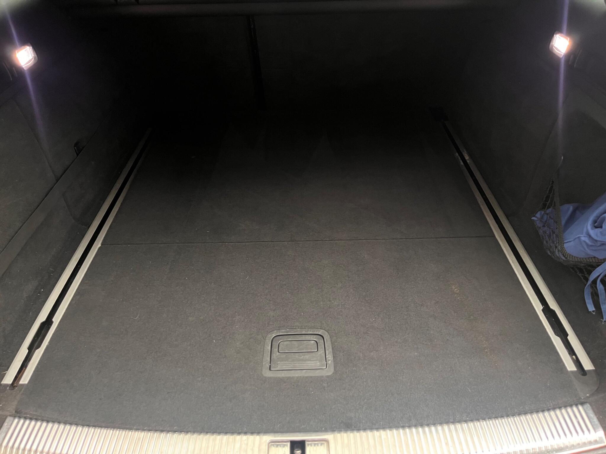 Audi A6 view 44