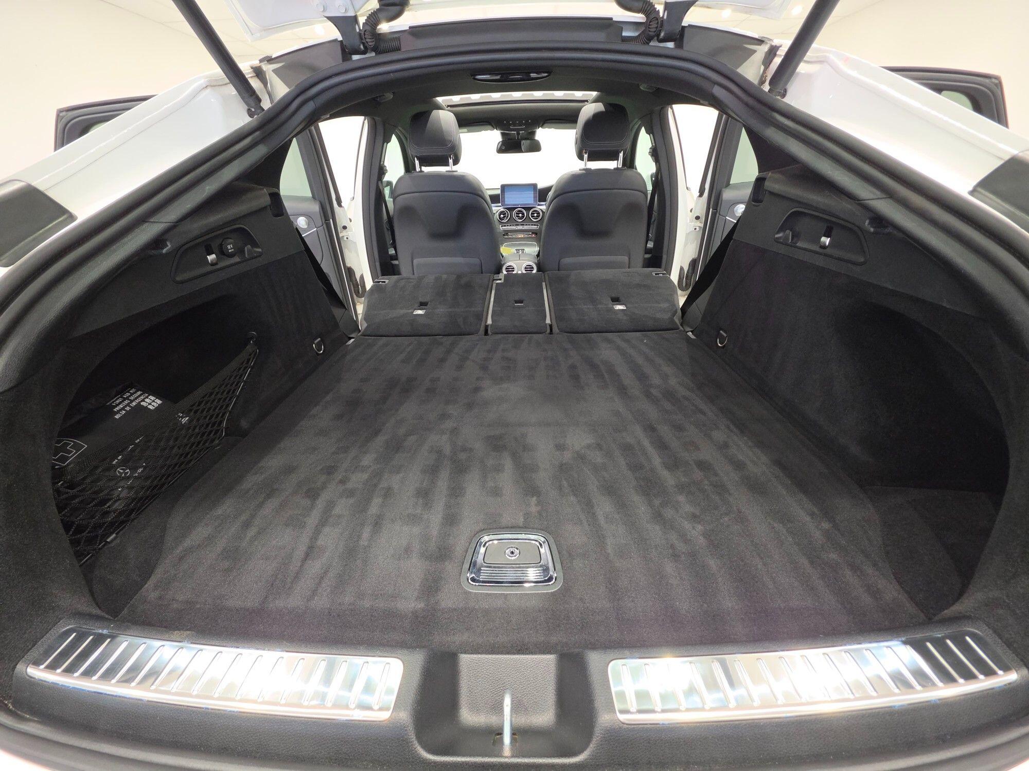 Mercedes-Benz GLC view 47