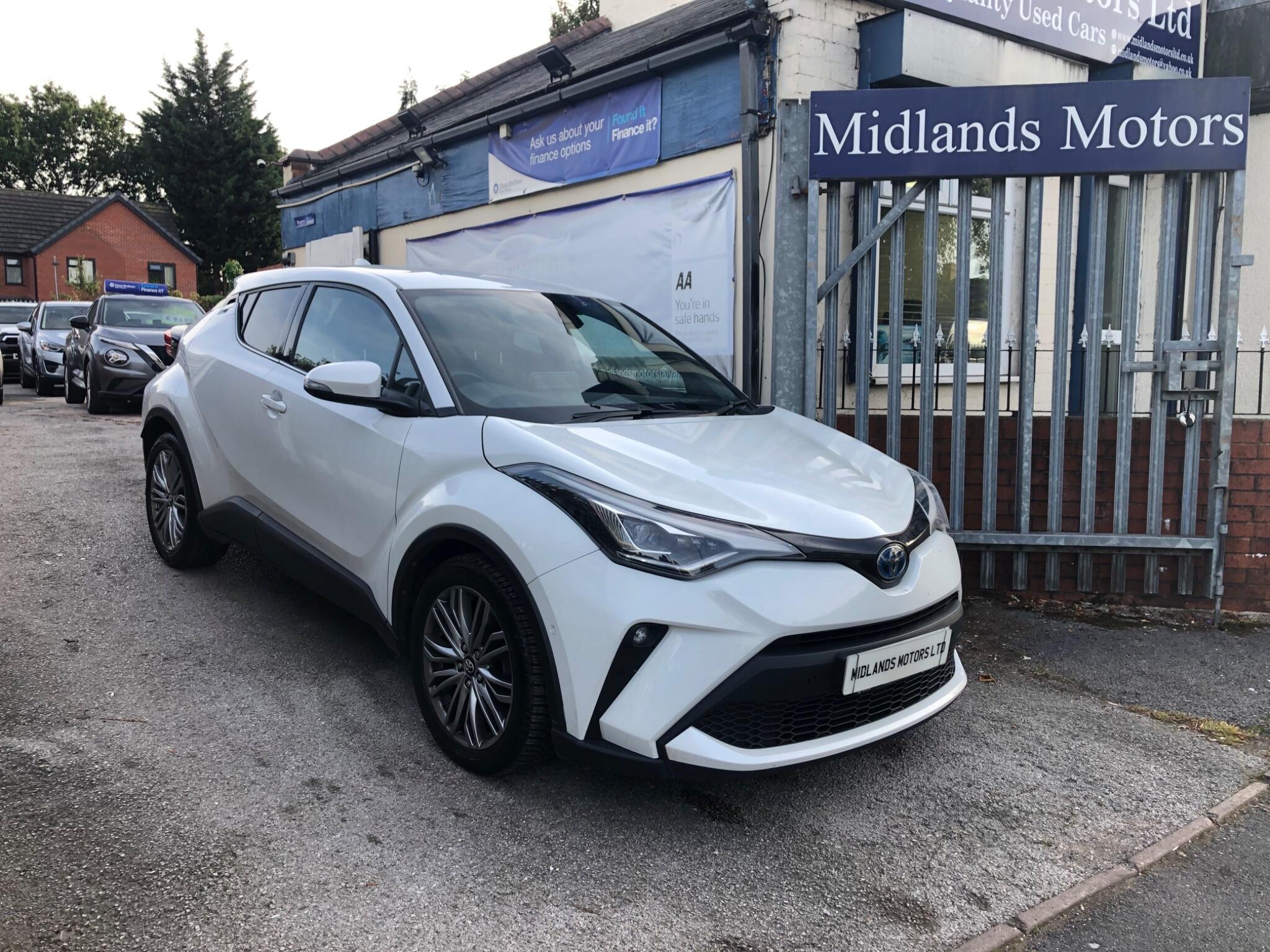 2023 Toyota C-HR in White for sale