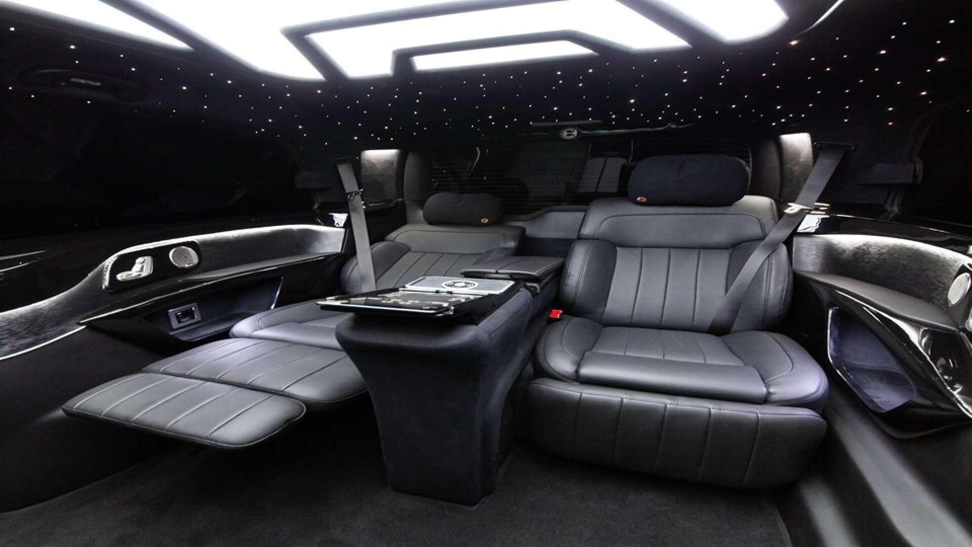 Mercedes-Benz V Class view 14