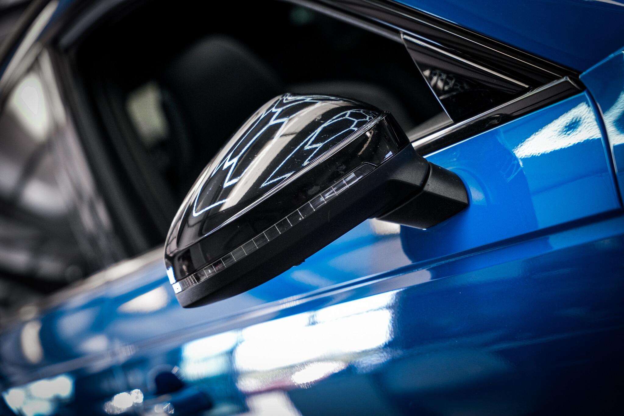 Audi RS4 view 36