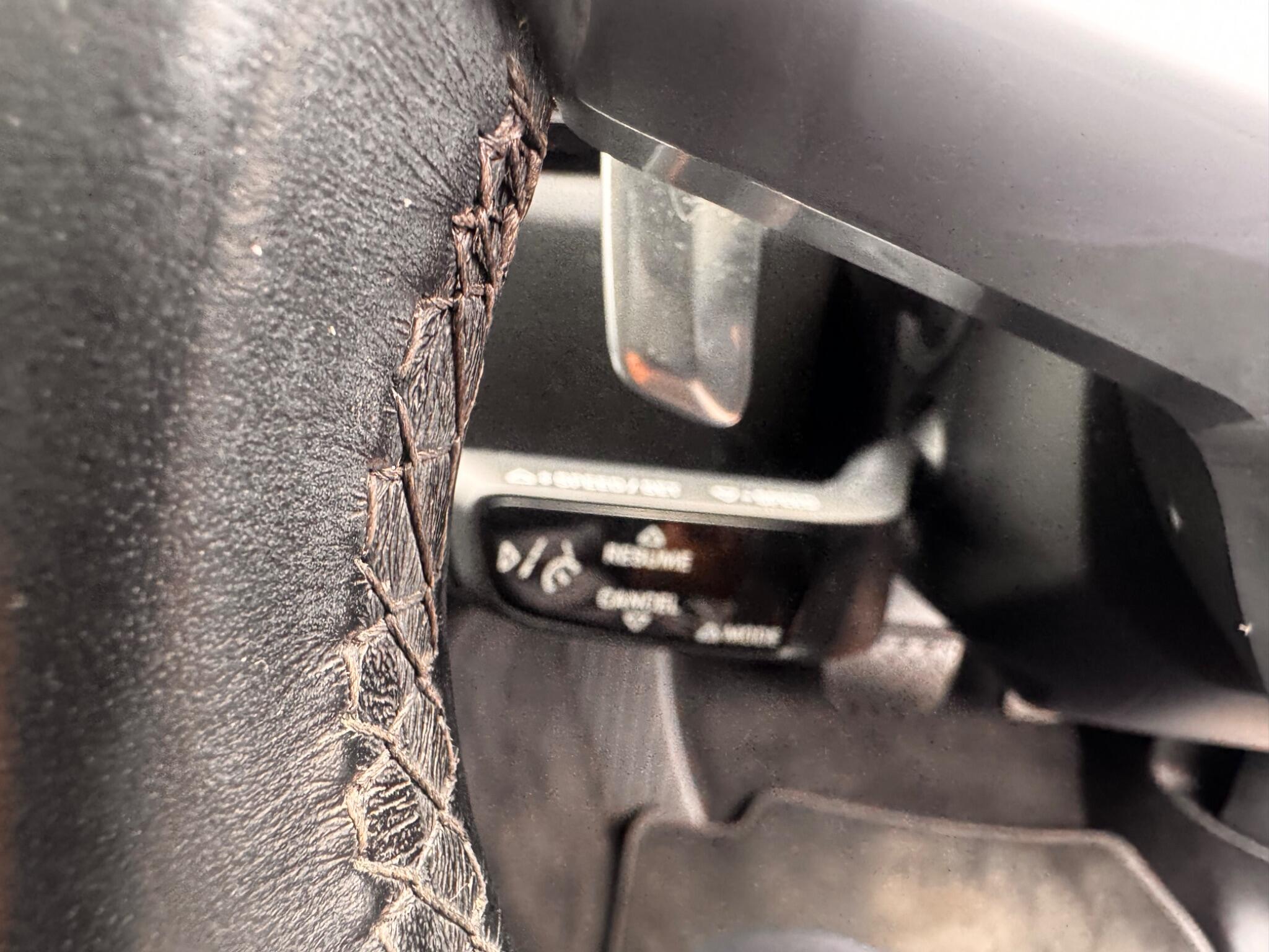 Porsche Cayenne view 30
