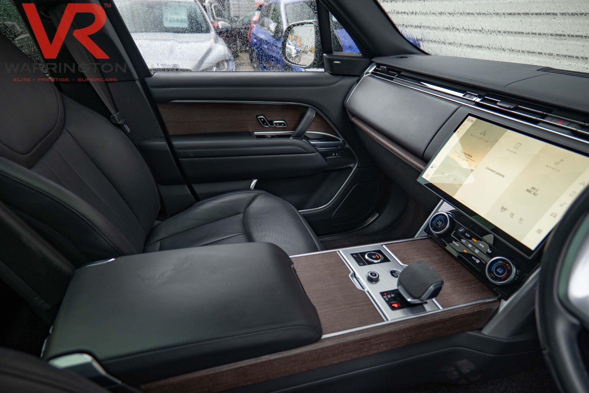 Land Rover Range Rover view 20
