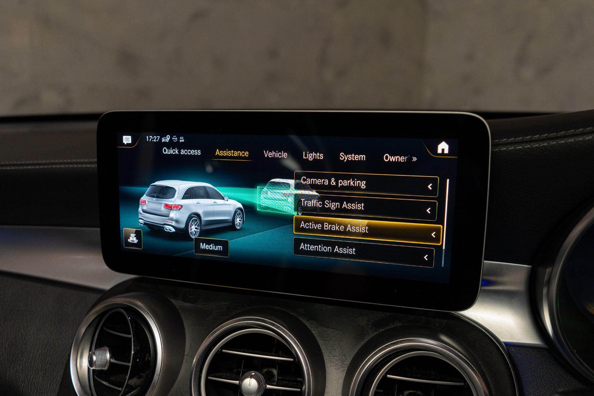 Mercedes-Benz GLC view 25