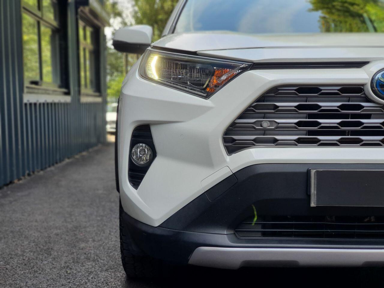 Toyota Rav4 view 12