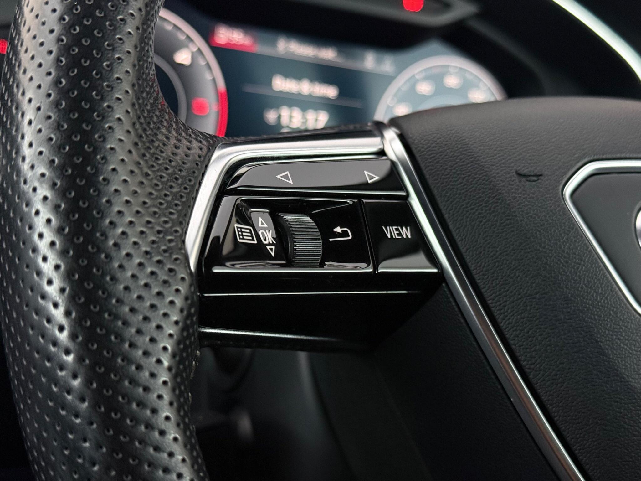 Audi A6 view 15