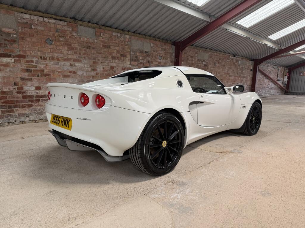 Lotus Elise view 12