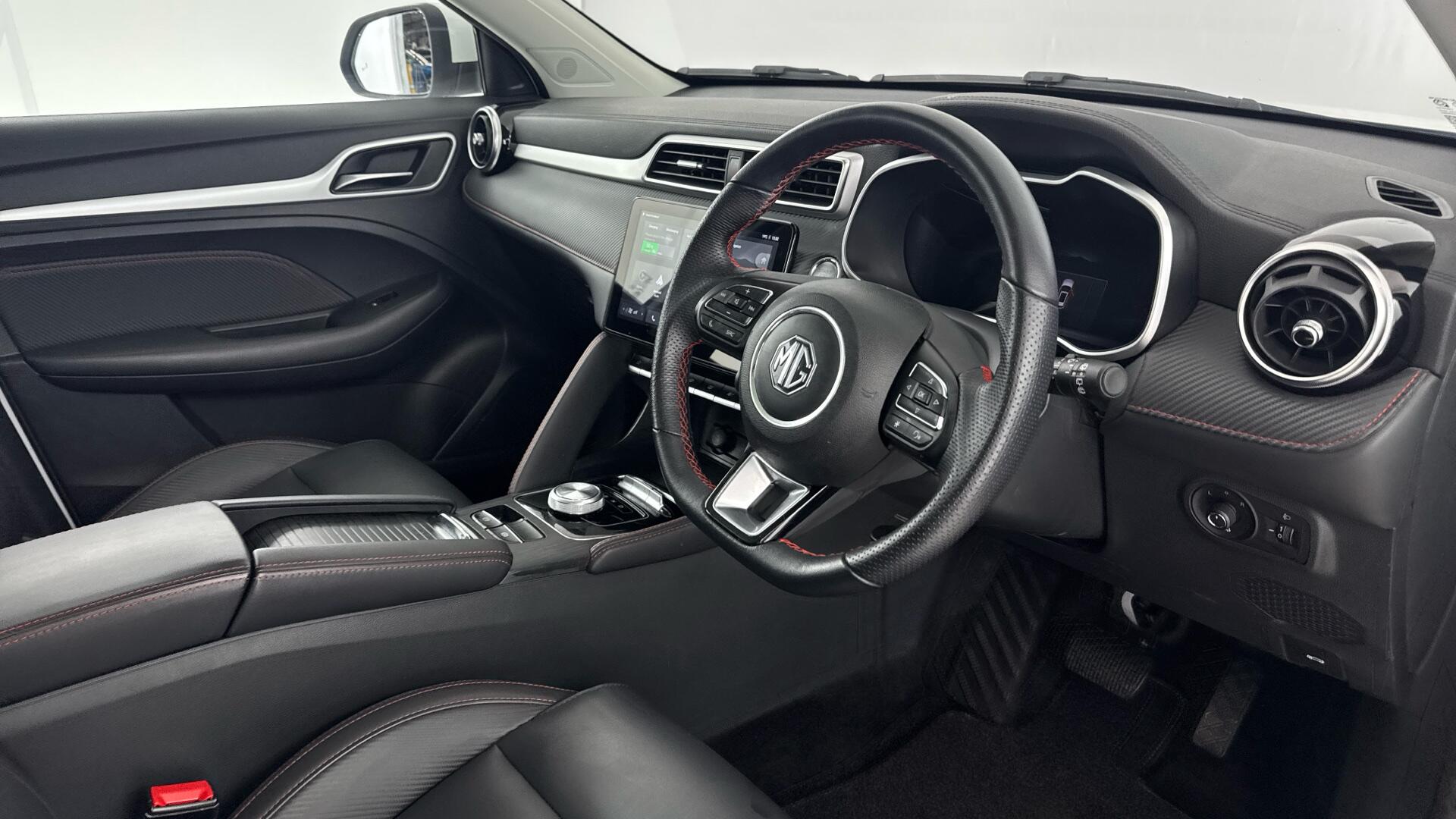MG MG ZS view 9