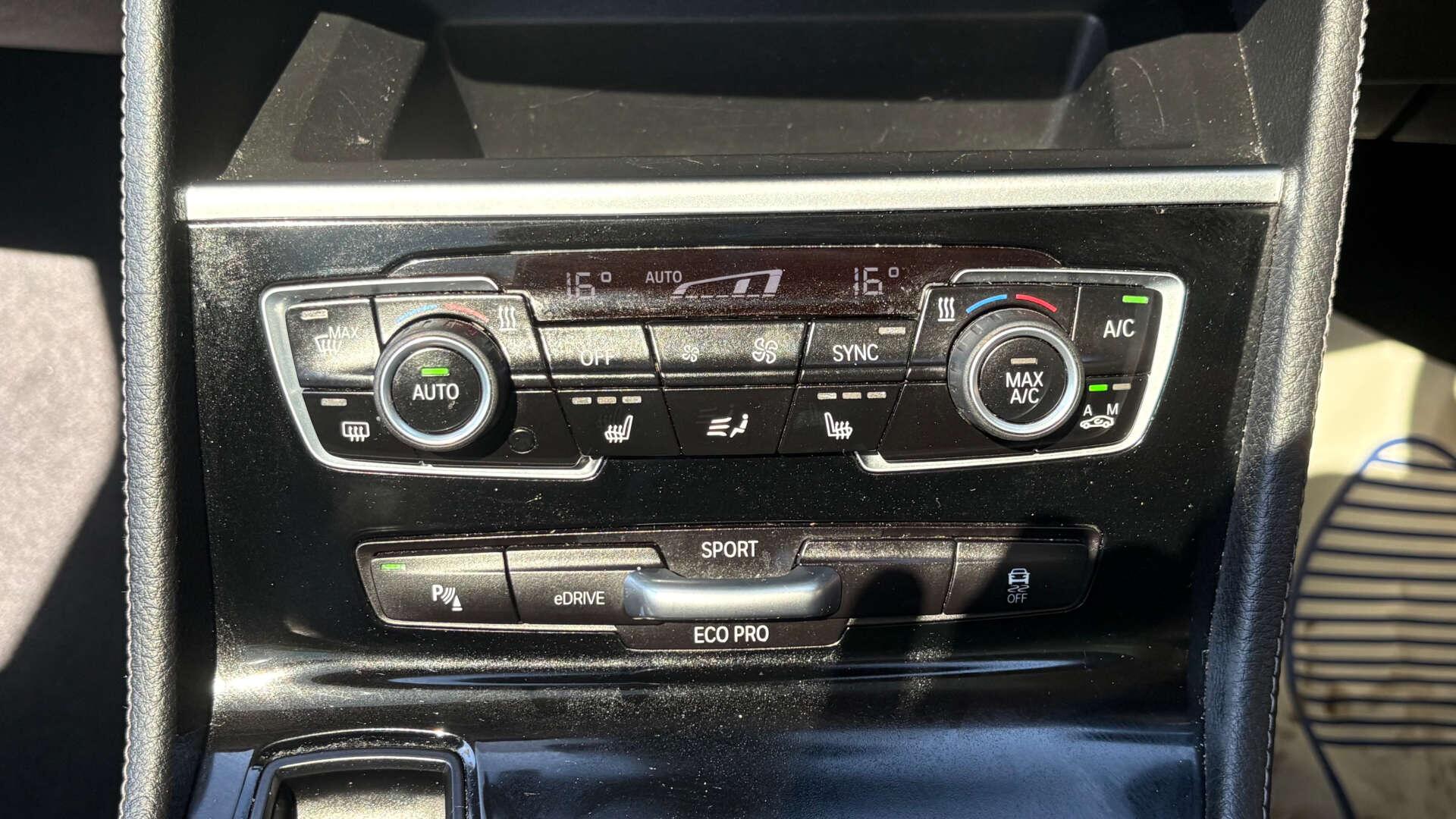 BMW 2 Series view 39