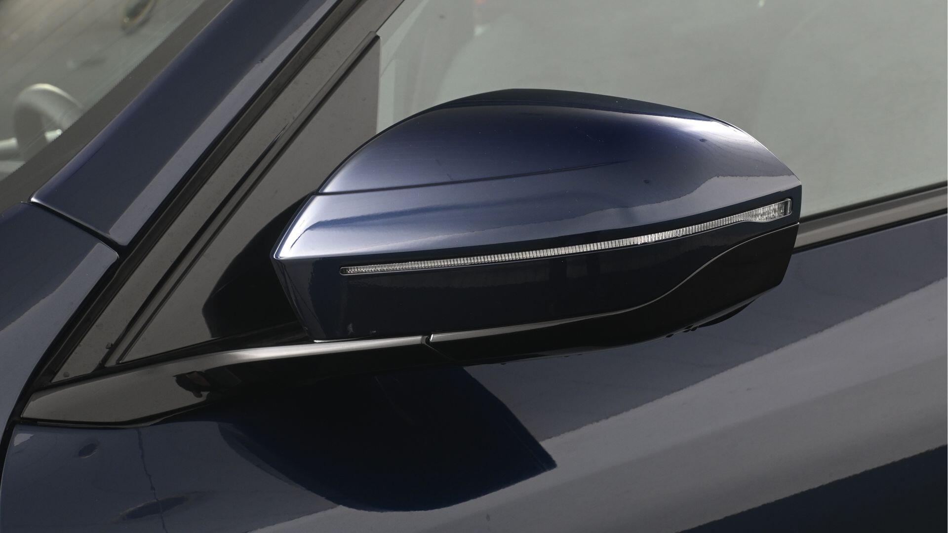 BMW X3 view 34