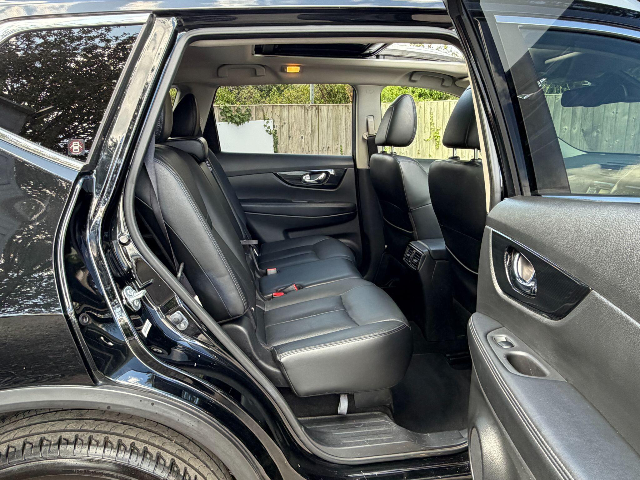 Nissan X-Trail view 11