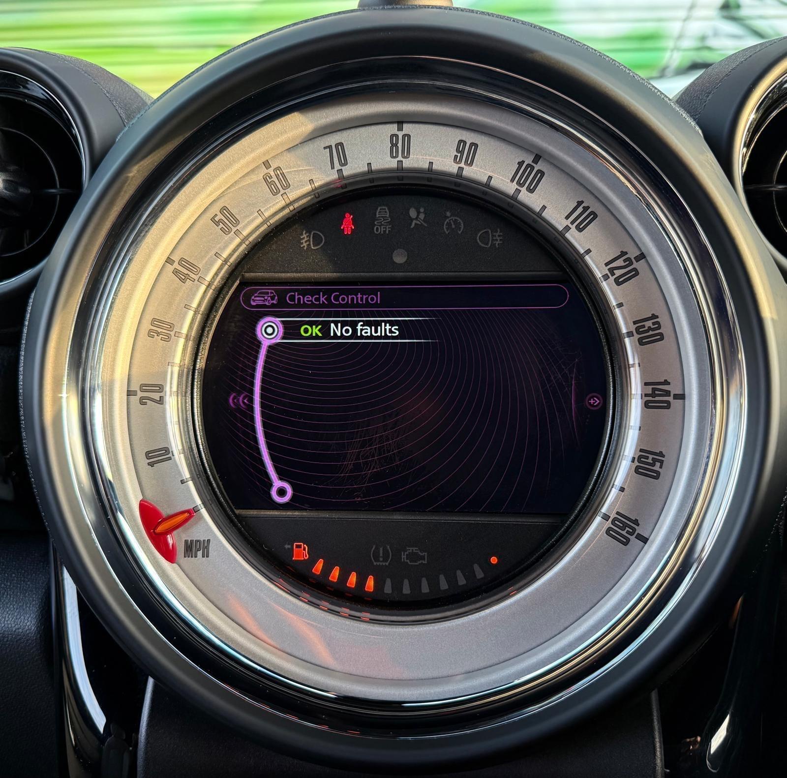 Mini Paceman view 49