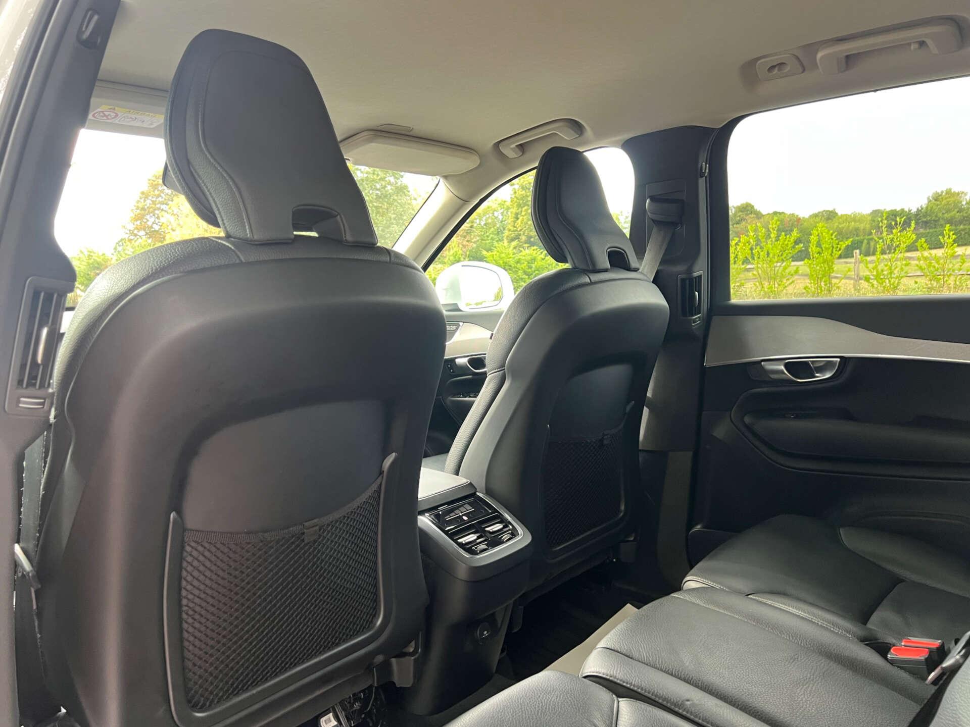 Volvo XC90 view 43