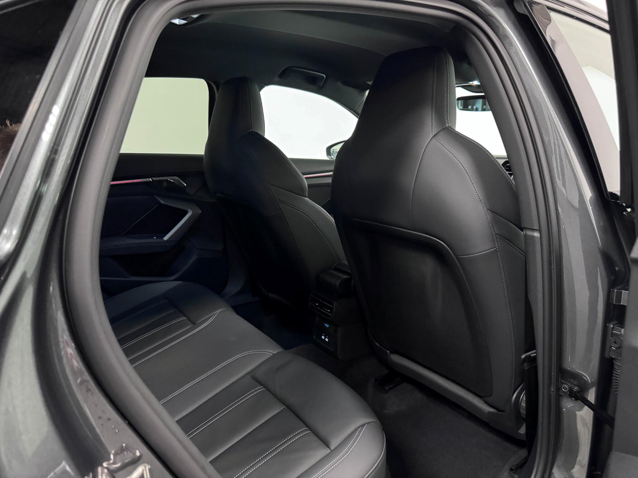 Audi A3 view 22