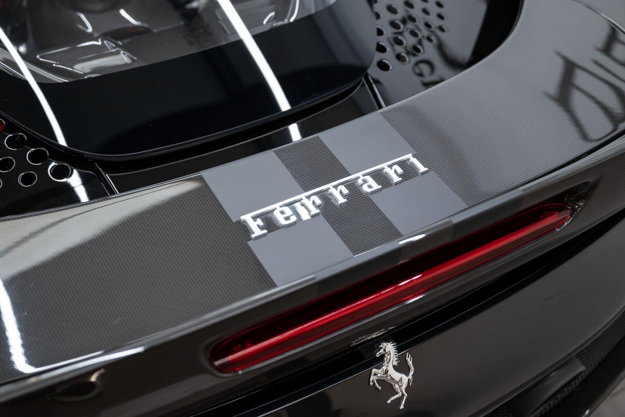 Ferrari SF90 Stradale view 78