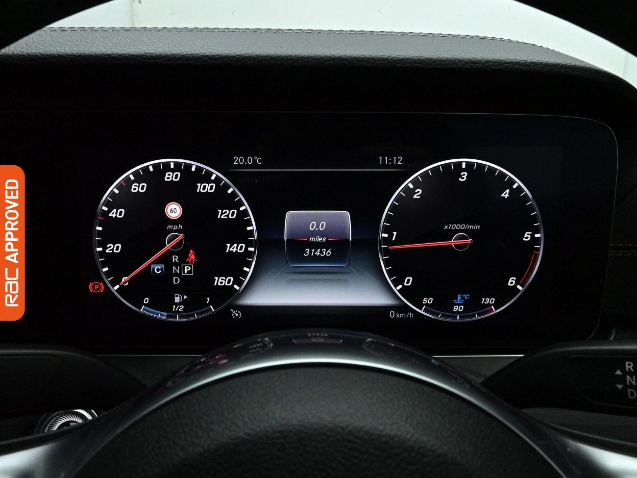Mercedes-Benz E-Class view 11