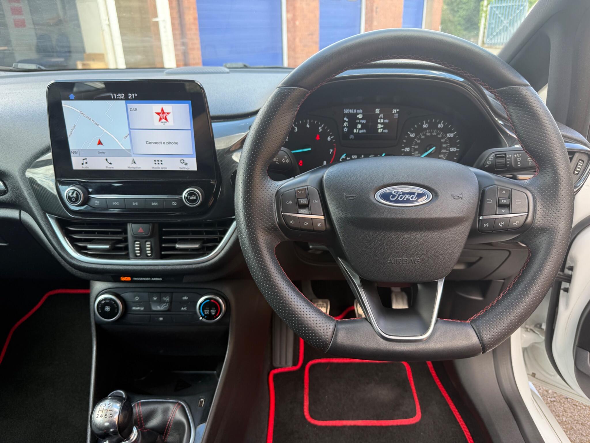 Ford Fiesta view 5