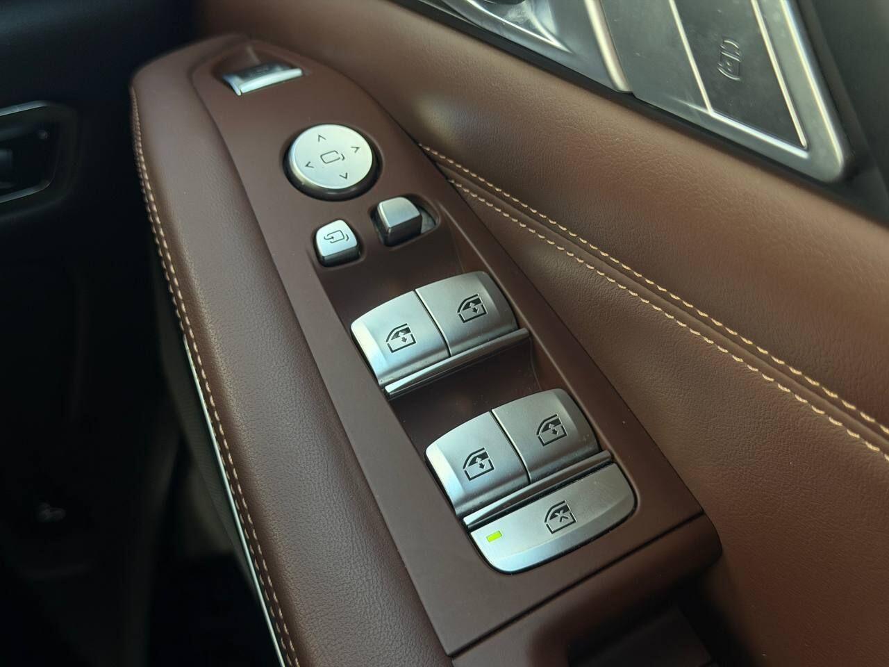 BMW X7 view 44