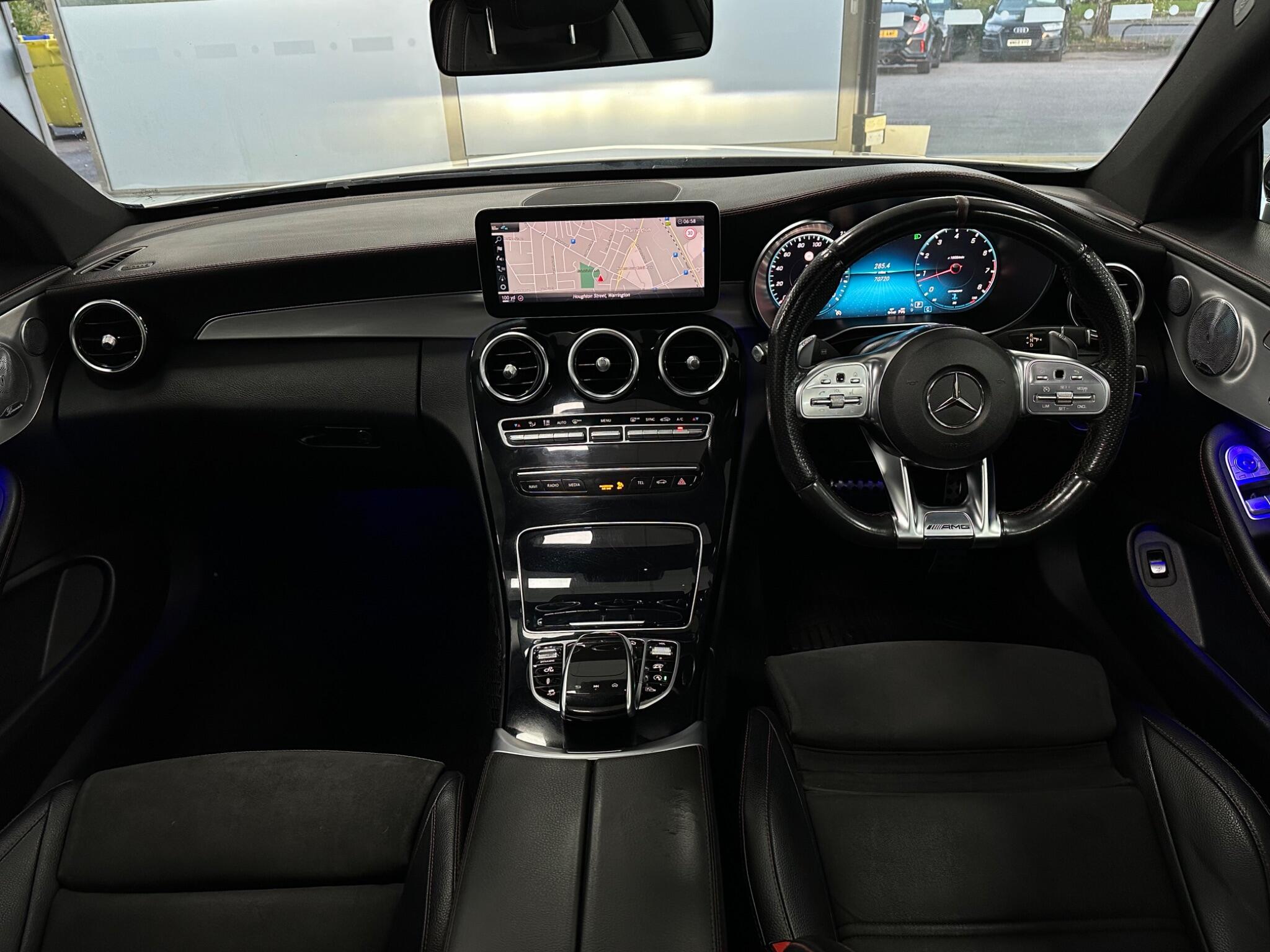 Mercedes-Benz C-Class view 18