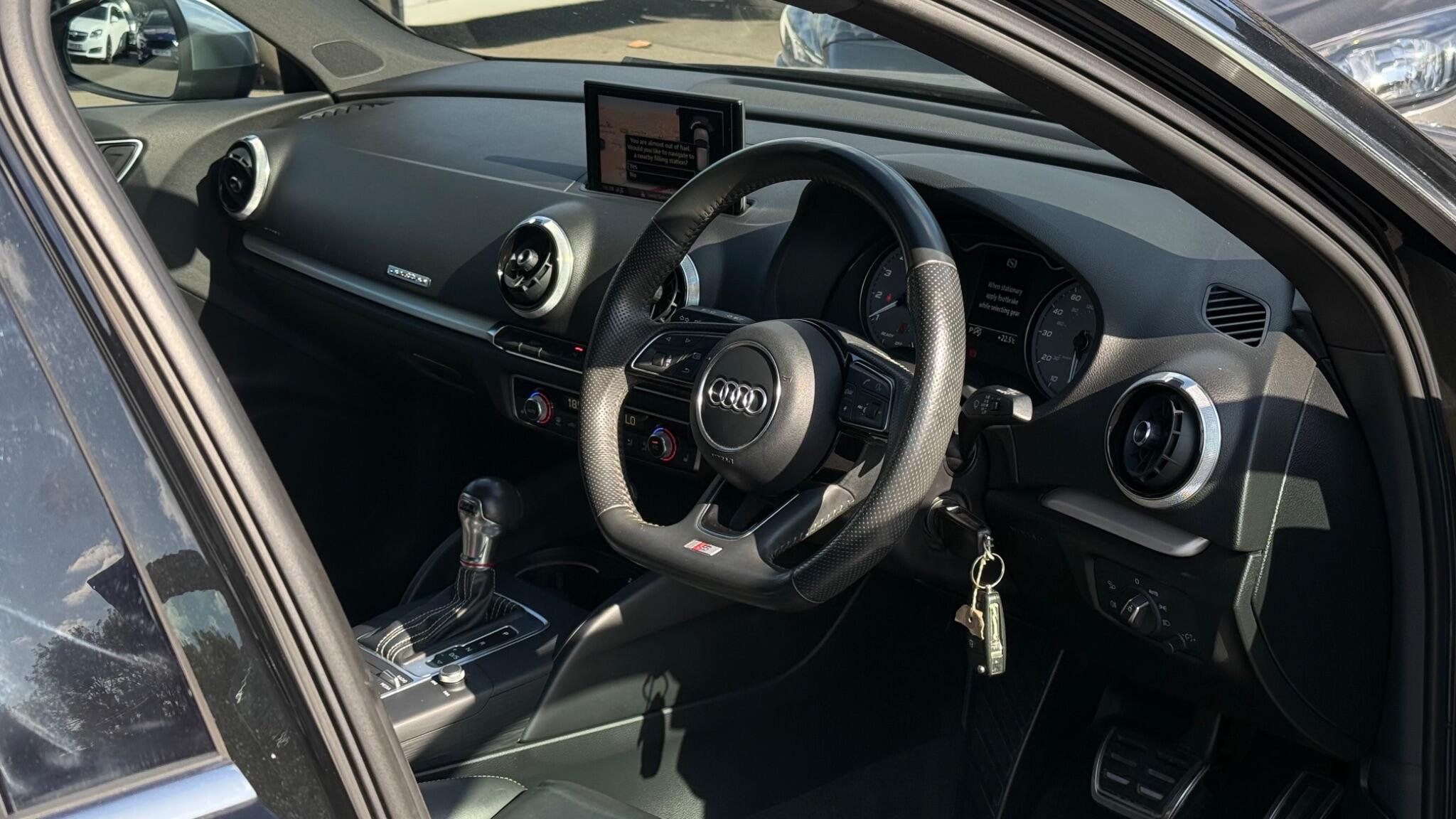 Audi S3 view 21