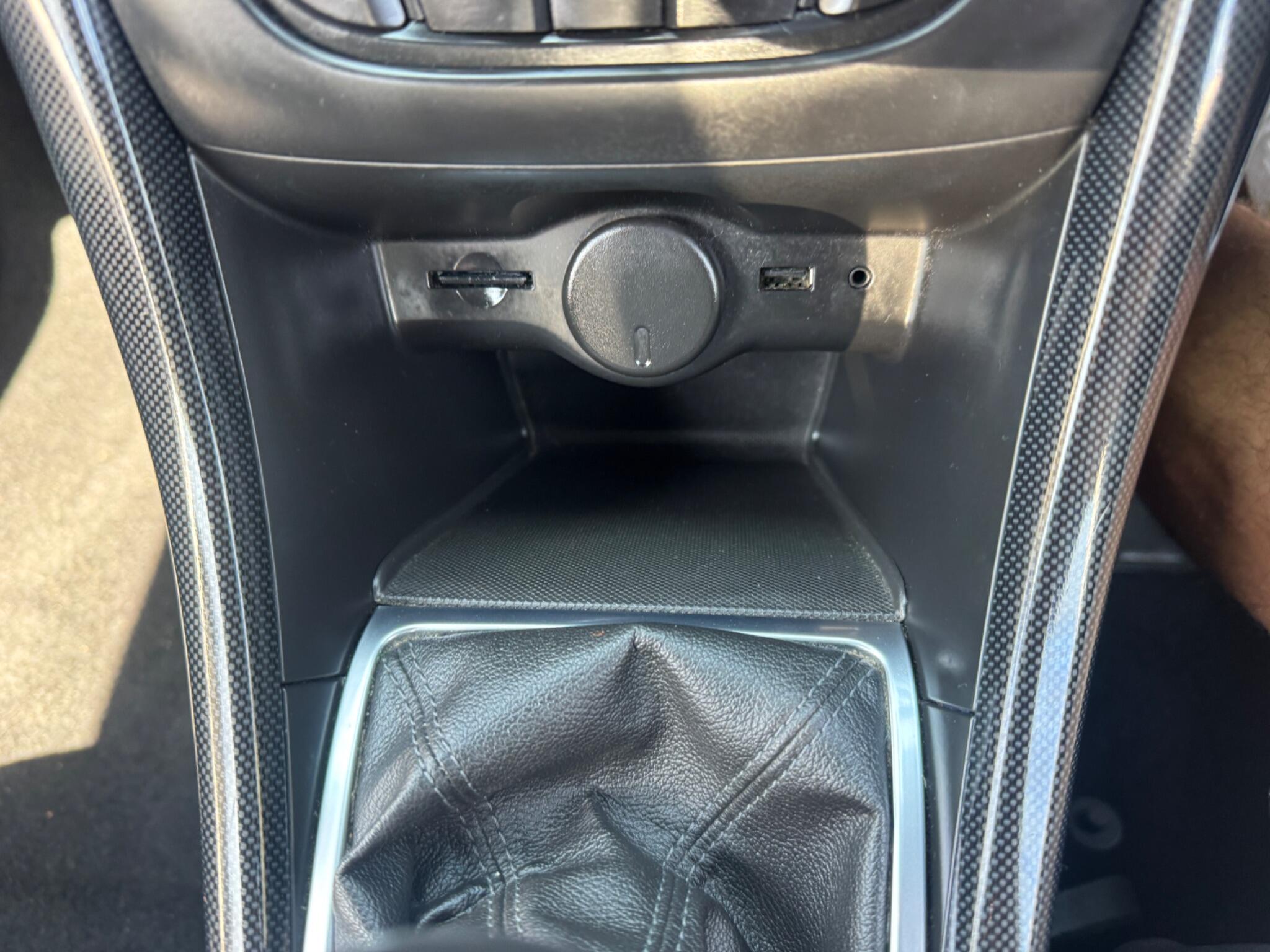 Vauxhall Cascada view 79