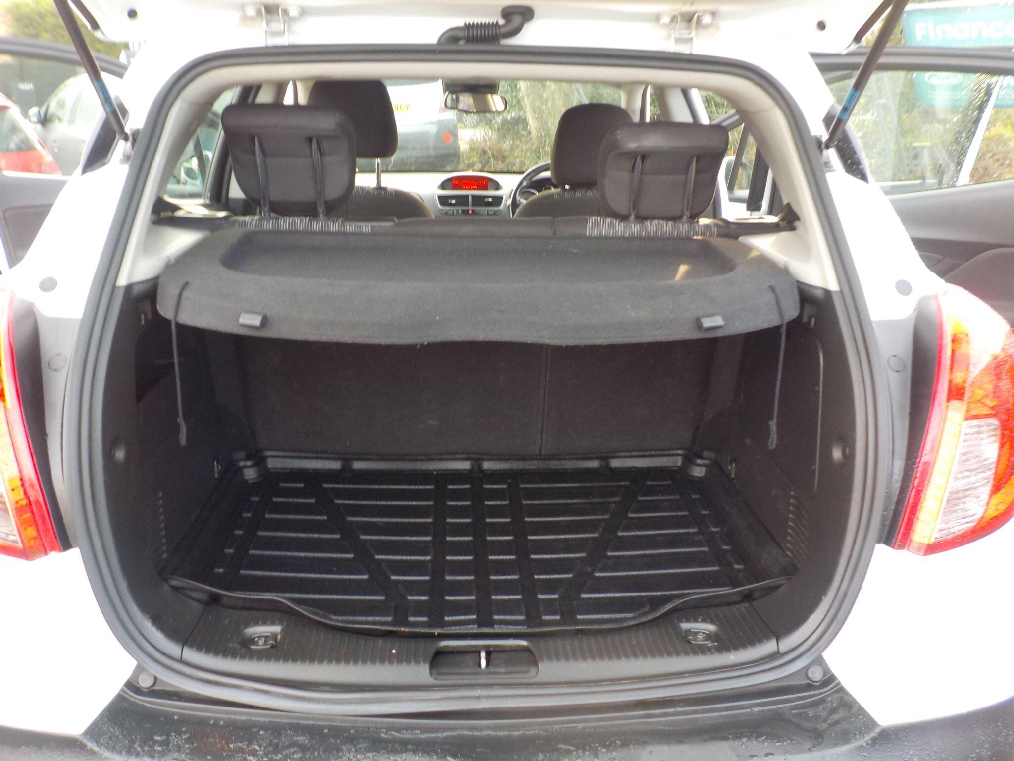 Vauxhall Mokka 1.7 CDTi Exclusiv 4WD Euro 5 (s/s) 5dr