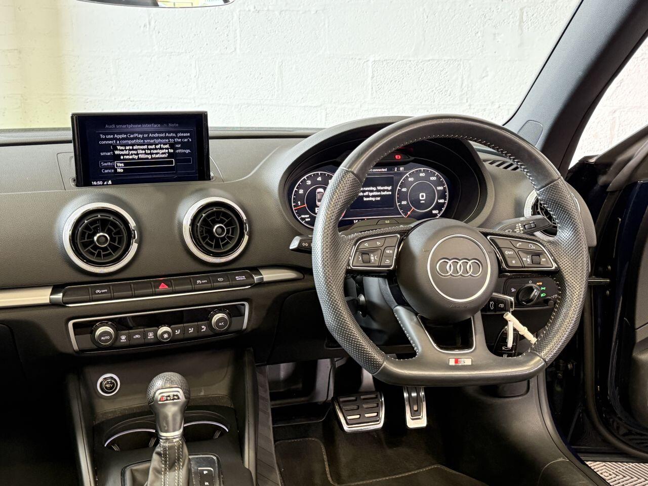 Audi A3 Cabriolet view 35