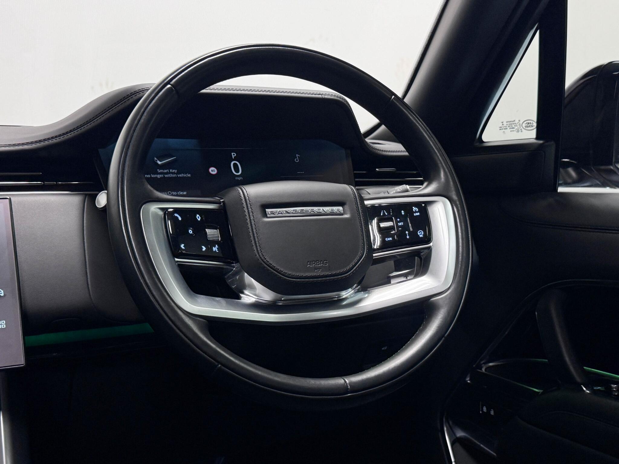Land Rover Range Rover view 40