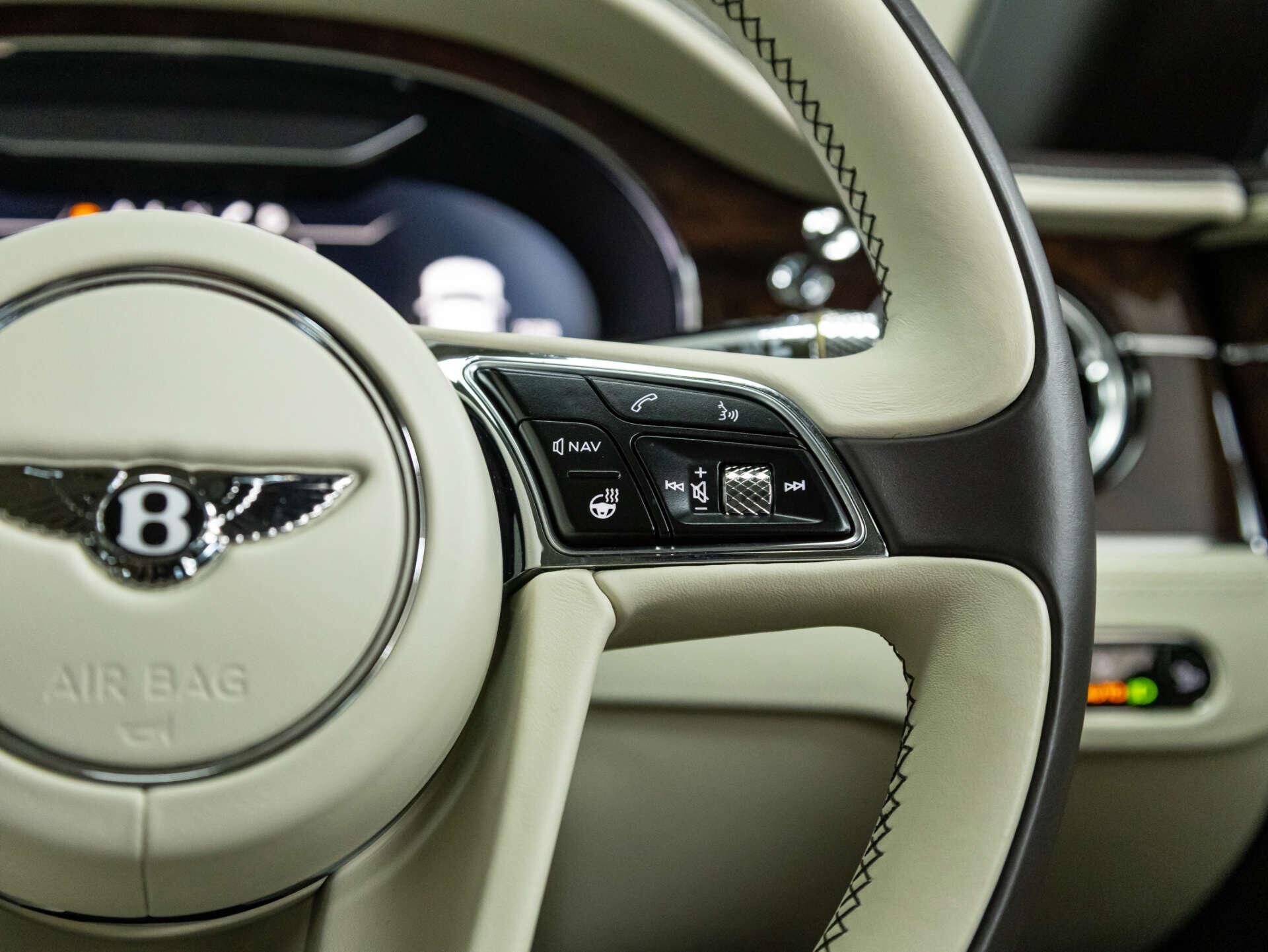 Bentley Continental view 39