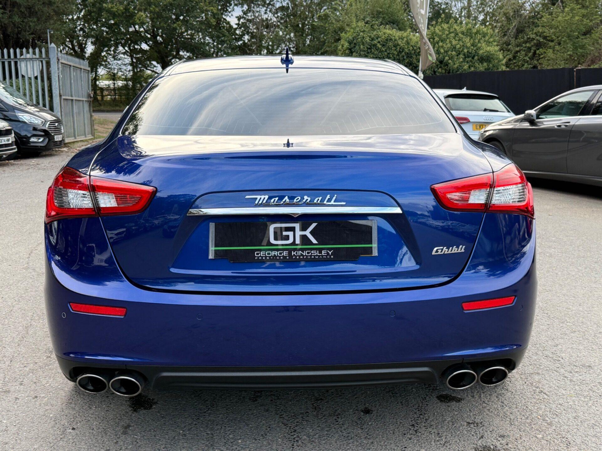 Maserati Ghibli view 8