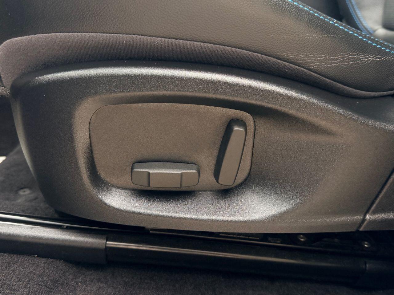 Jaguar E-Pace view 28