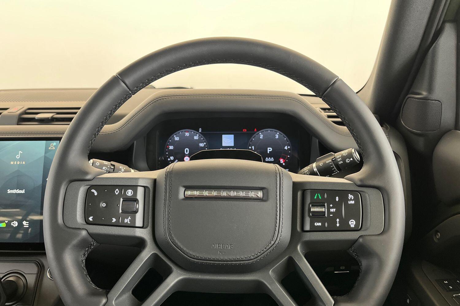 Land Rover Defender view 23