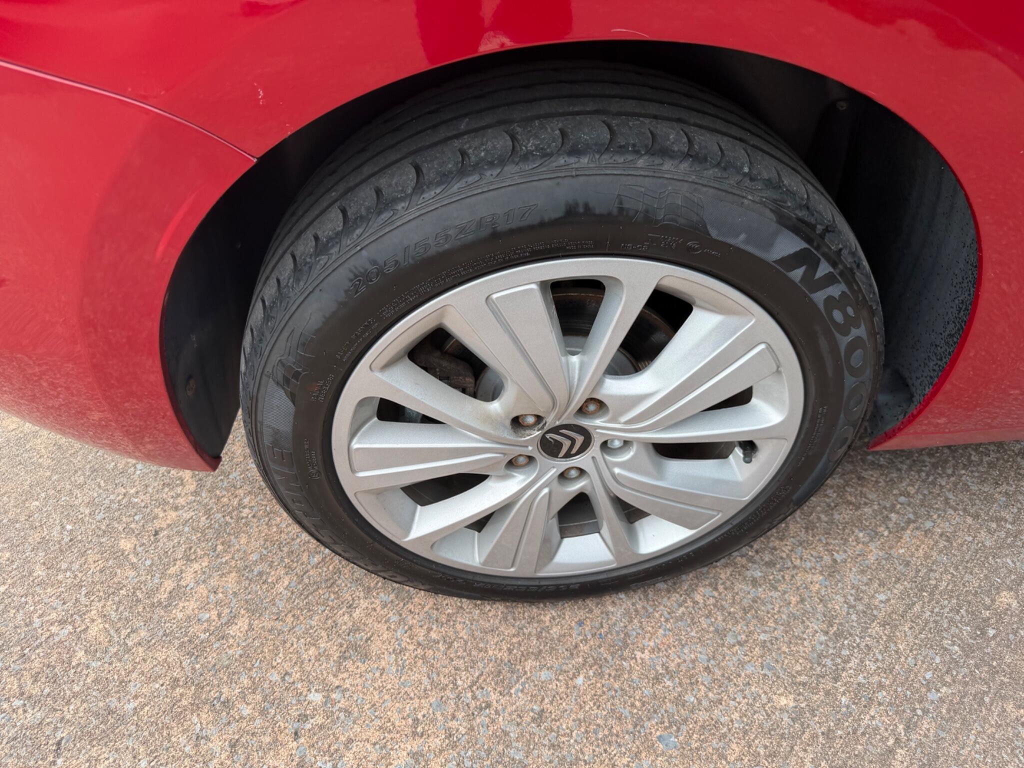 Citroen Grand C4 Picasso view 19