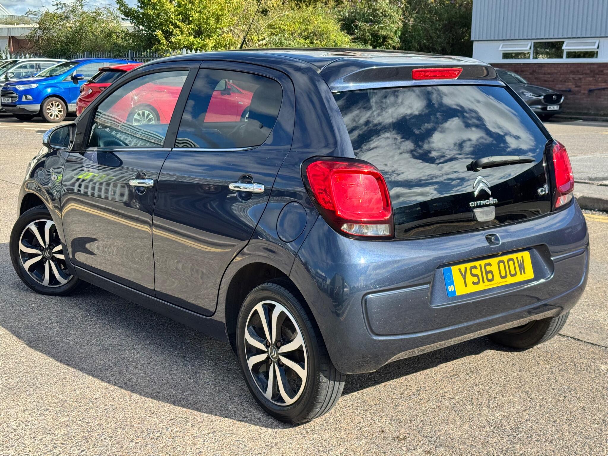 Citroen C1 view 4