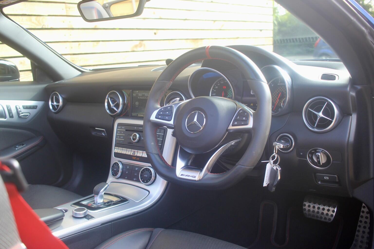 Mercedes-Benz SLC view 3